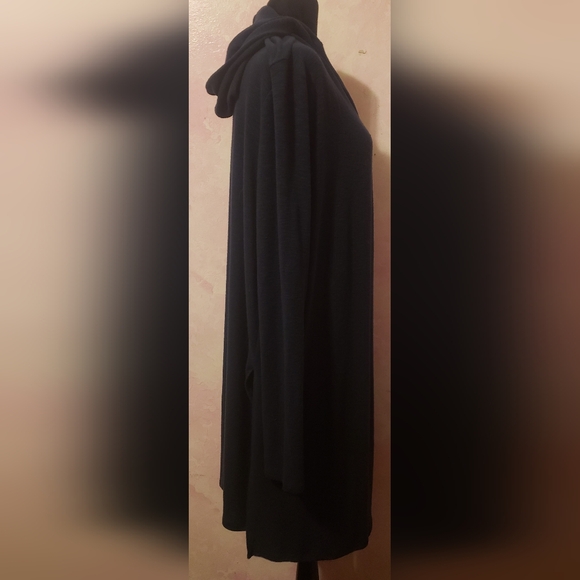 Laila Jayde Navy Cardigan - Picture 3 of 5